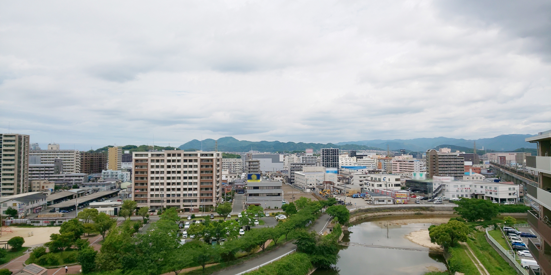 春日市惣利四丁目のメイン画像